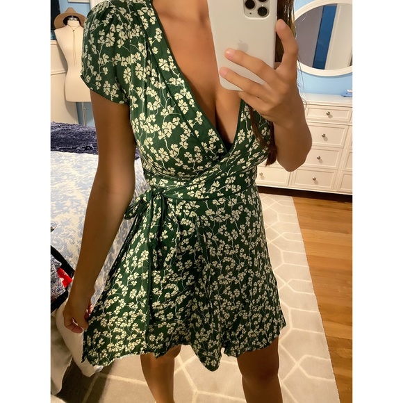 Green Clover Wrap Dress - Picture 2 of 5